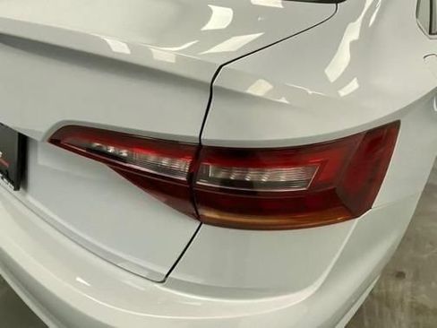 Used 2019 Volkswagen Jetta SE FWD image 15