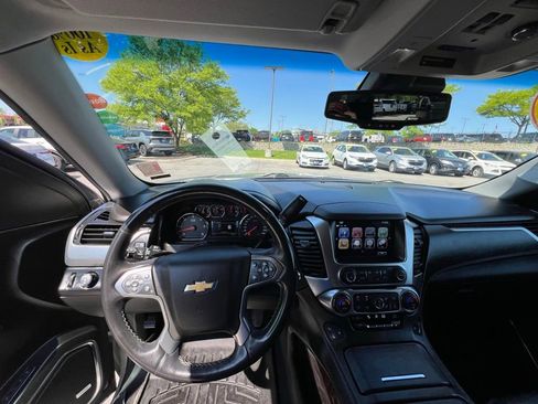 Used 2019 Chevrolet Tahoe Premier AWD/4WD image 39