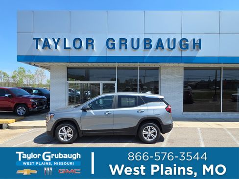 Certified 2024 GMC Terrain SLE AWD/4WD image 1