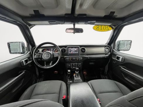 Used 2018 Jeep Wrangler Unlimited Sport S image 12