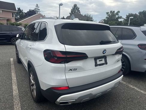 Used 2024 BMW X5 xDrive40i w/ Premium Package AWD/4WD image 6