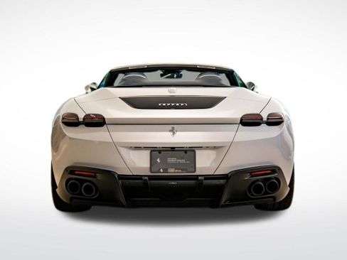 Used 2024 Ferrari Roma Spider image 4