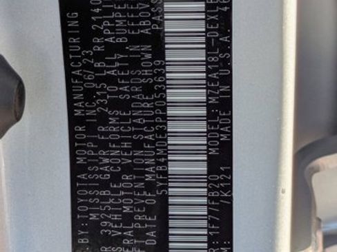 Used 2023 Toyota Corolla LE image 25