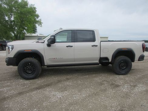 New 2026 GMC Sierra 2500 AT4X w/ AT4X AEV Edition AWD/4WD image 9
