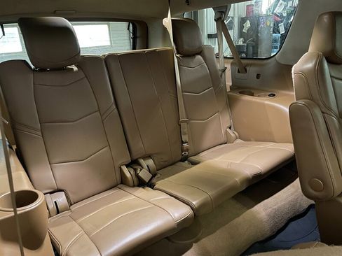 Used 2016 Cadillac Escalade ESV Platinum image 20
