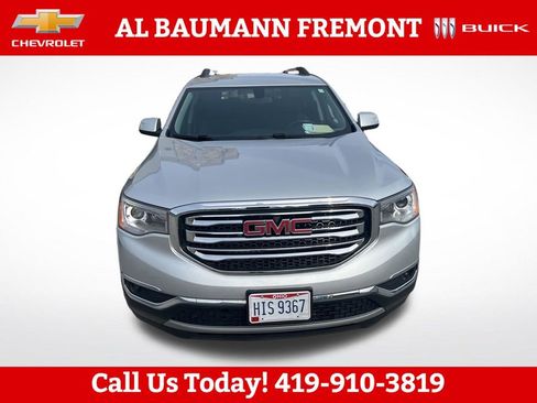 Used 2017 GMC Acadia SLE w/ Driver Alert Package I FWD image 2