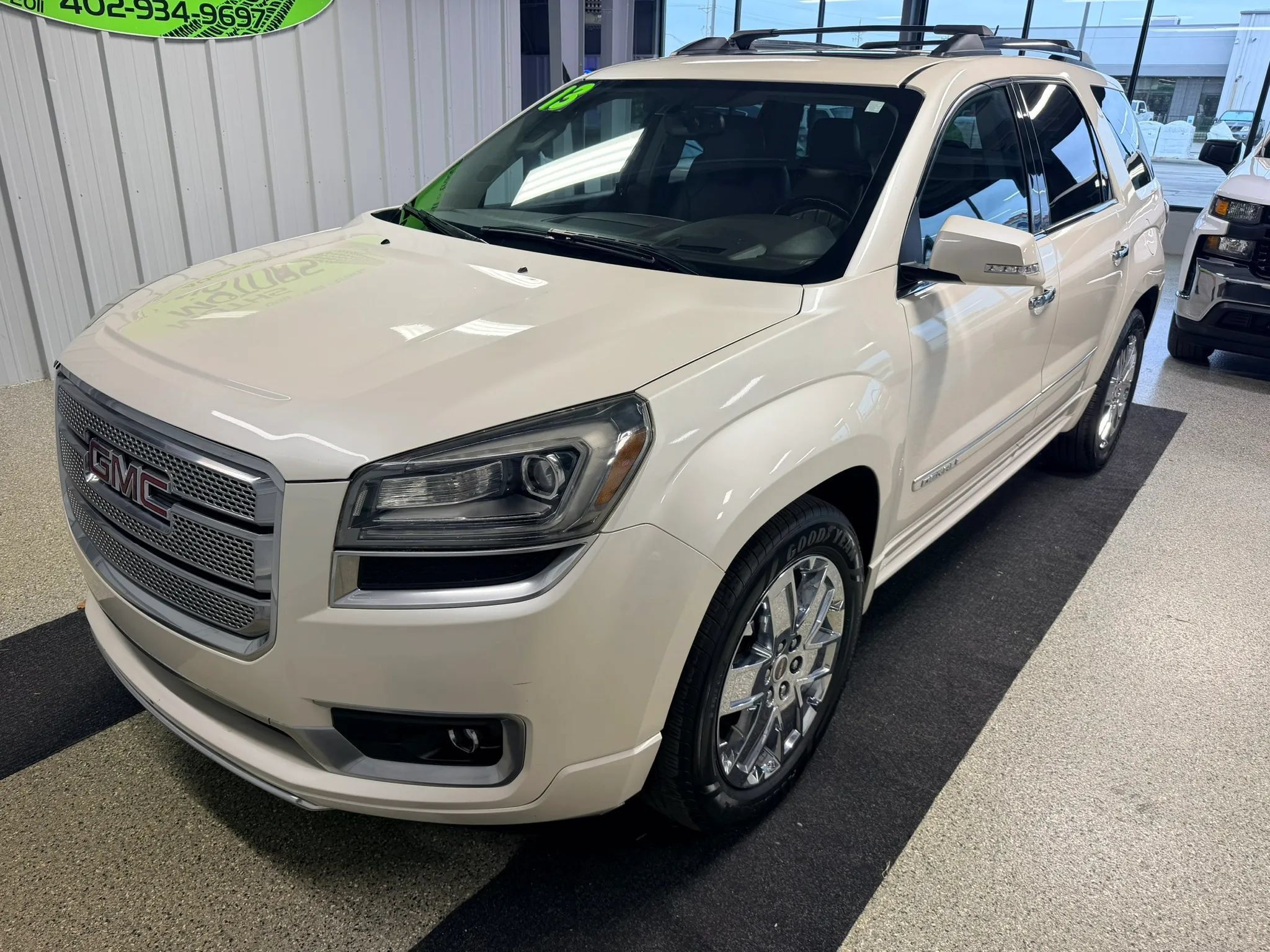 Used 2013 GMC Acadia Denali FWD image 1