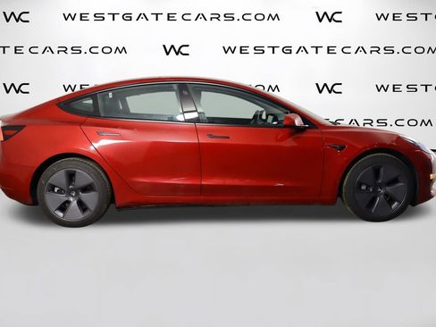 Used 2023 Tesla Model 3 Standard Range image 45