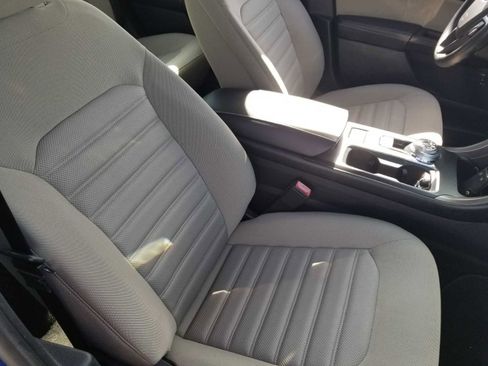 Used 2018 Ford Fusion S image 10