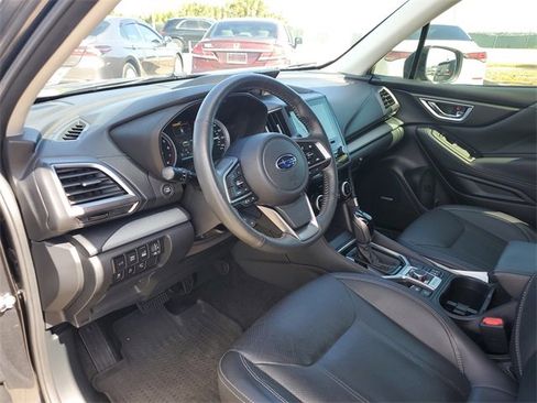 Used 2019 Subaru Forester Limited image 15