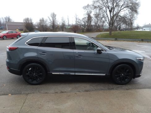 Used 2022 MAZDA CX-9 Carbon Edition image 2