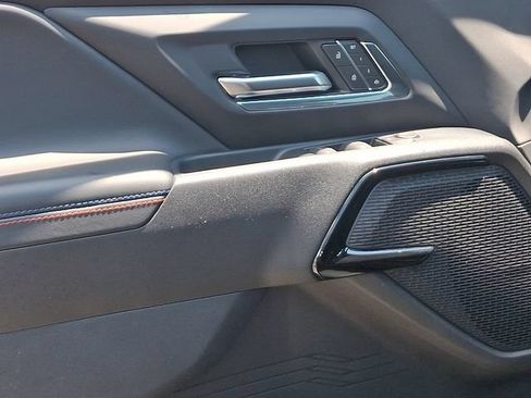 Used 2025 Chevrolet Silverado EV RST AWD/4WD image 21