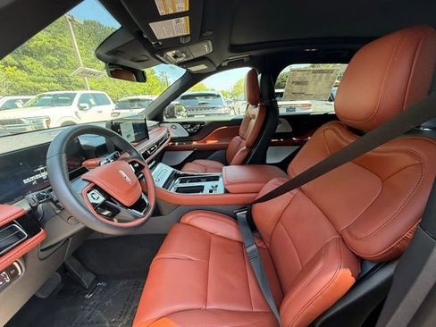 New 2025 Lincoln Aviator Reserve w/ Equipment Group 201A image 11
