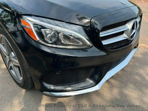 Used 2018 Mercedes-Benz C 300 4MATIC Sedan image 19