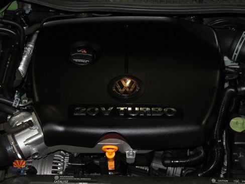 Used 2004 Volkswagen Beetle GLS FWD image 5