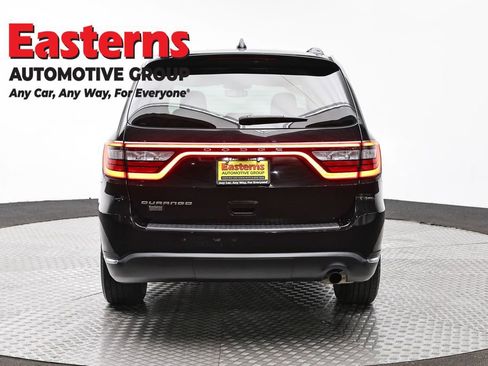 Used 2023 Dodge Durango SXT image 6