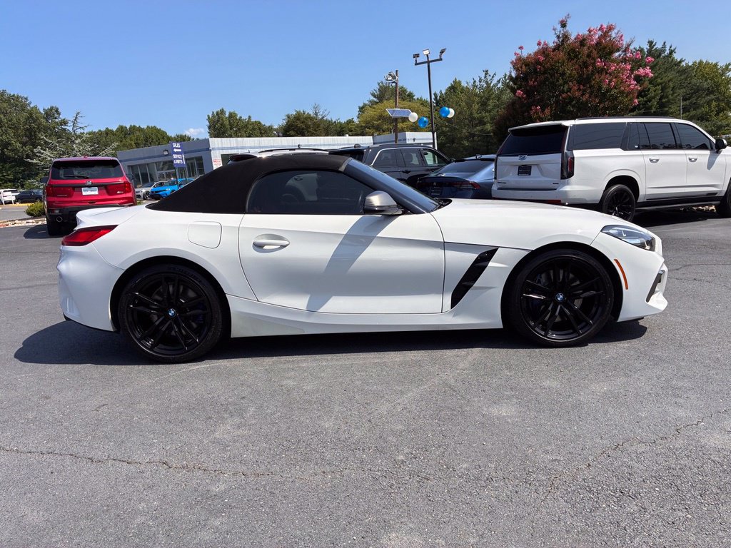 Used 2020 BMW Z4 M40i w/ Executive Package RWD image 8