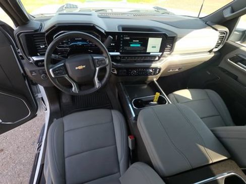 Used 2024 Chevrolet Silverado 2500 LTZ w/ LTZ Plus Package AWD/4WD image 18
