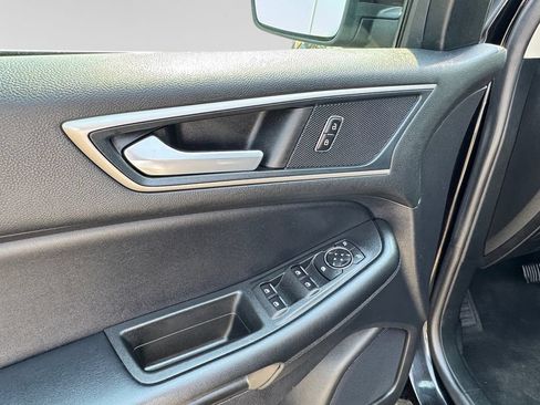 Used 2022 Ford Edge SEL AWD/4WD image 19