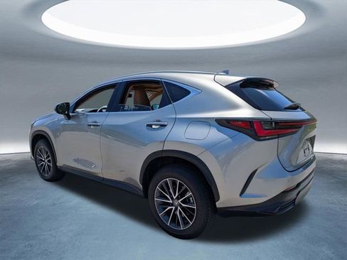 Used 2025 Lexus NX 350 AWD w/ Cold Area Package image 5