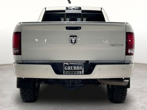 Used 2018 RAM 2500 Laramie w/ Sport Appearance Group AWD/4WD image 5