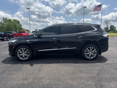 Used 2023 Buick Enclave Premium image 6