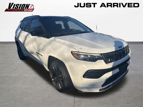 Used 2022 Jeep Compass High Altitude image 2