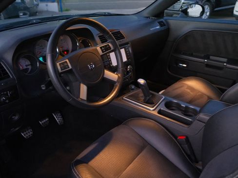 Used 2009 Dodge Challenger SRT8 w/ SRT Option Group II image 11