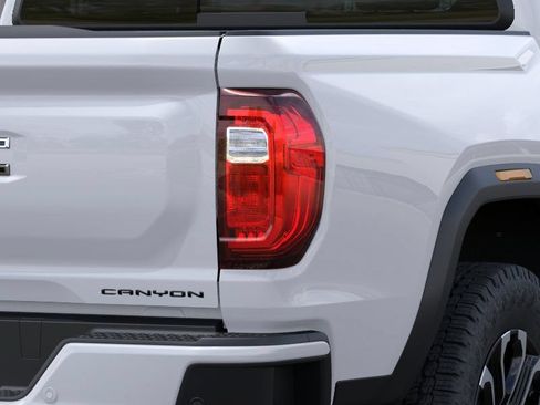New 2026 GMC Canyon Denali w/ LPO, Black Badging Package AWD/4WD image 11