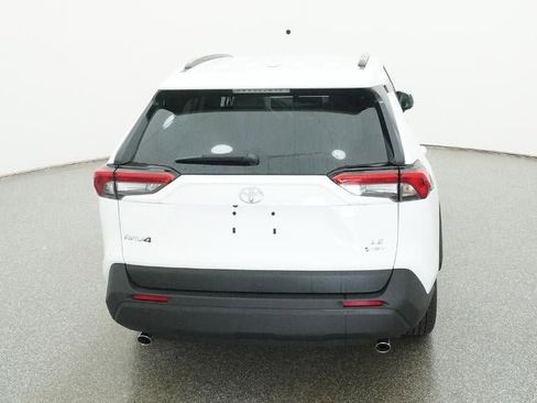 New 2025 Toyota RAV4 LE image 7