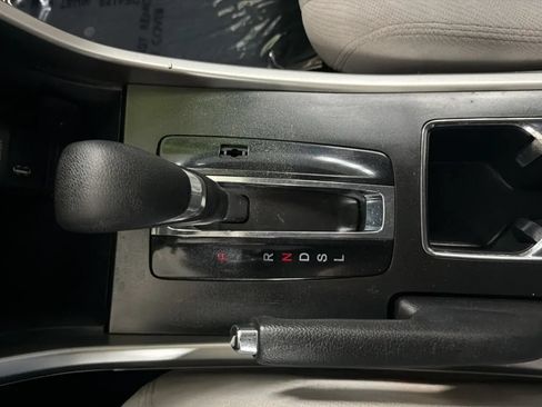 Used 2013 Honda Accord EX image 12