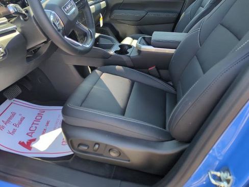 New 2025 GMC Terrain Elevation w/ Elevation Premium Package image 32