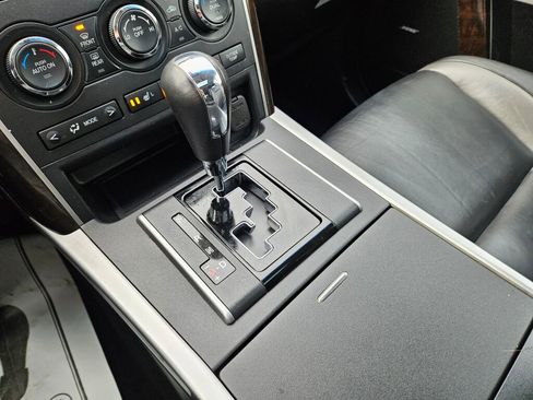 Used 2010 MAZDA CX-9 Grand Touring w/ Moonroof & Bose Audio Pkg image 26