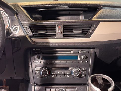 Used 2015 BMW X1 sDrive28i RWD image 15