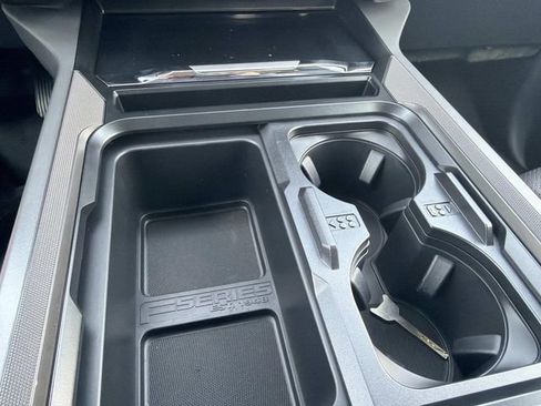 New 2026 Ford F250 Lariat w/ Chrome Package AWD/4WD image 29