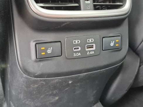 Used 2024 Subaru Outback Limited AWD/4WD image 8