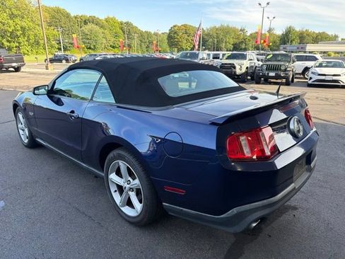 Used 2011 Ford Mustang GT Premium RWD image 8