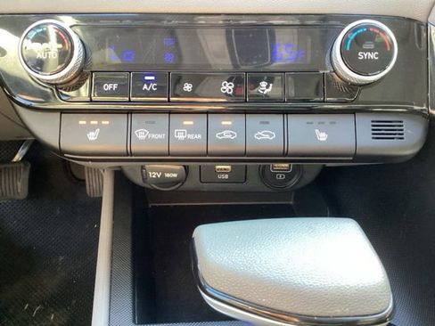 Used 2023 Hyundai Elantra Blue w/ Preferred Accessory Package image 19