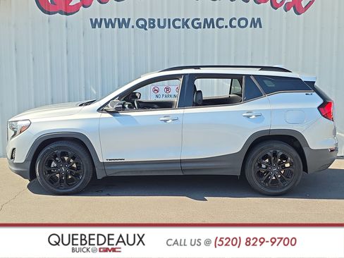 Used 2020 GMC Terrain SLT w/ Preferred Package FWD image 4