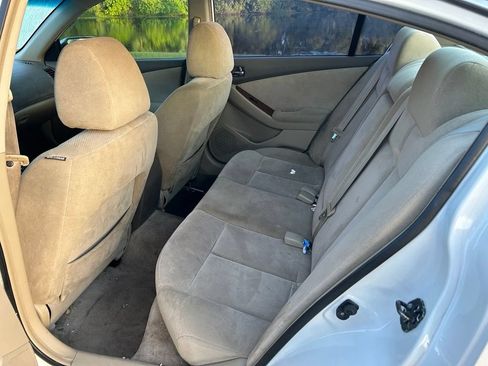 Used 2007 Nissan Altima 2.5 S w/ Convenience Pkg FWD image 14