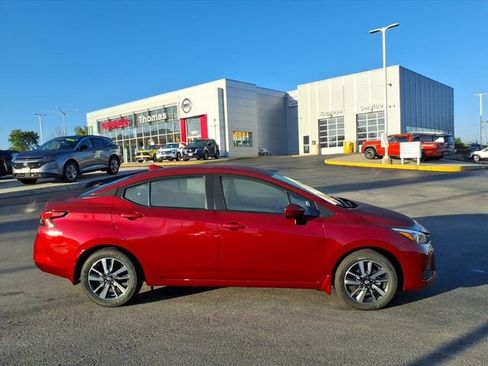 New 2025 Nissan Versa SV w/ Trunk Package image 2