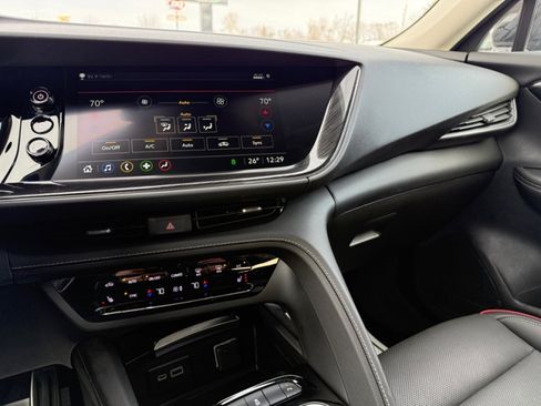 Used 2023 Buick Envision Essence w/ Sport Touring Package image 31