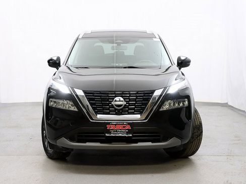 Used 2022 Nissan Rogue SV w/ SV Premium Package image 5