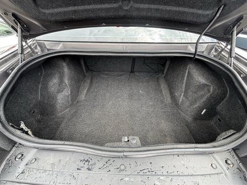 Used 2019 Dodge Challenger SXT RWD image 14