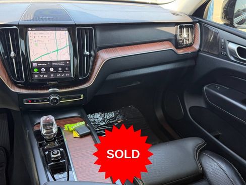 Used 2024 Volvo XC60 T8 Ultimate w/ Protection Package Premier AWD/4WD image 16