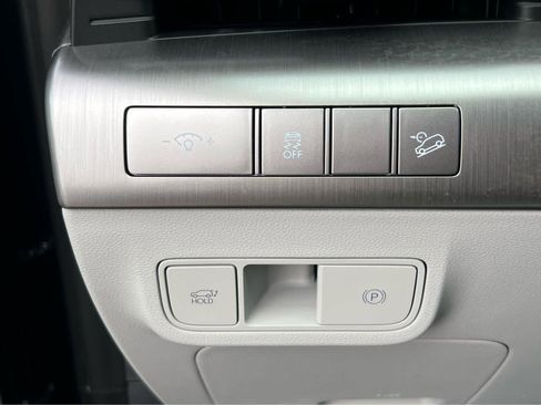 New 2026 Hyundai Kona Limited AWD/4WD image 32