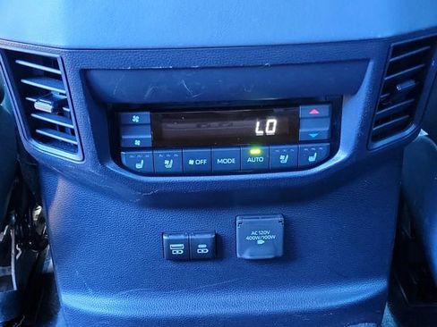 Used 2025 Toyota Sequoia Platinum AWD/4WD image 14