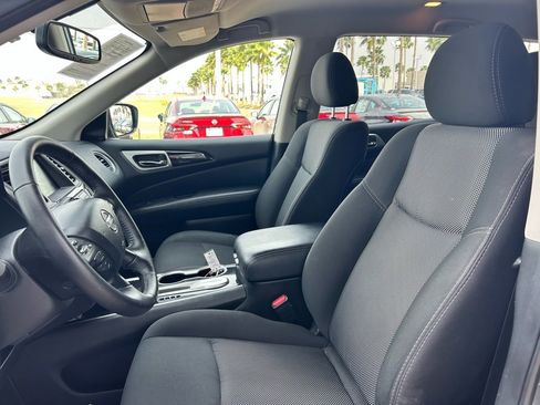 Certified 2020 Nissan Pathfinder SV image 10