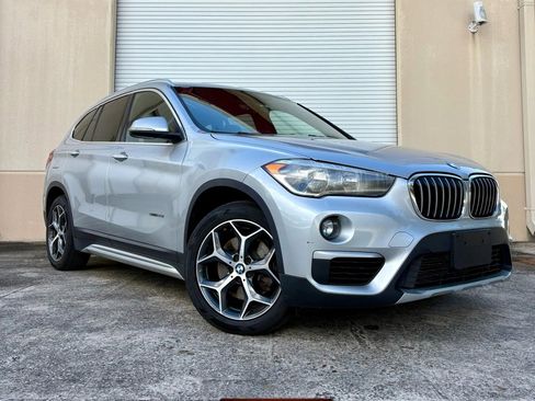 Used 2018 BMW X1 sDrive28i FWD image 2