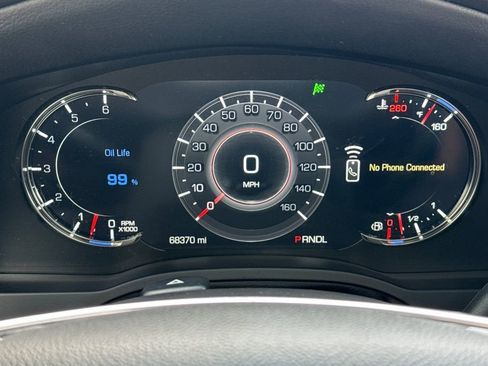 Used 2019 Cadillac Escalade Premium Luxury RWD image 33